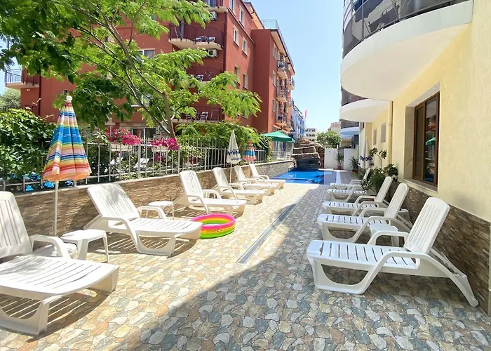 Hotel Opal