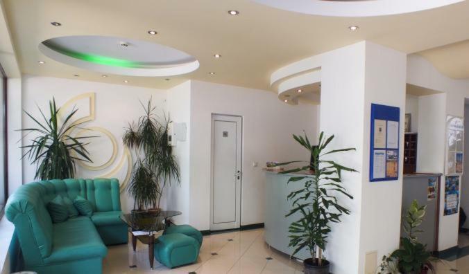 Hotel Opal 2*