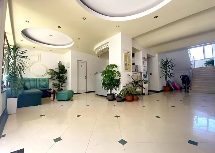 Hotel Opal